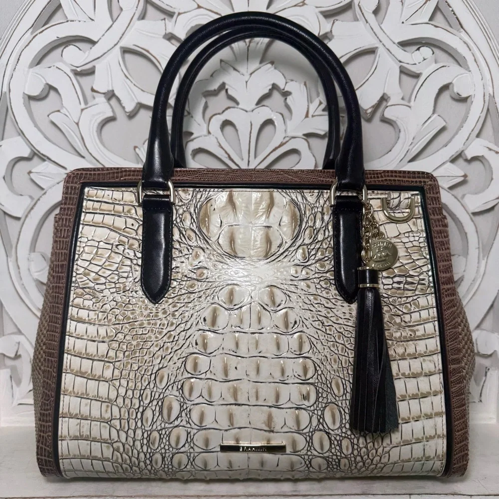 Brahmin Small Finley Satchel Timeless Taupe Skien Melbourne Leather - Picture 10 of 10